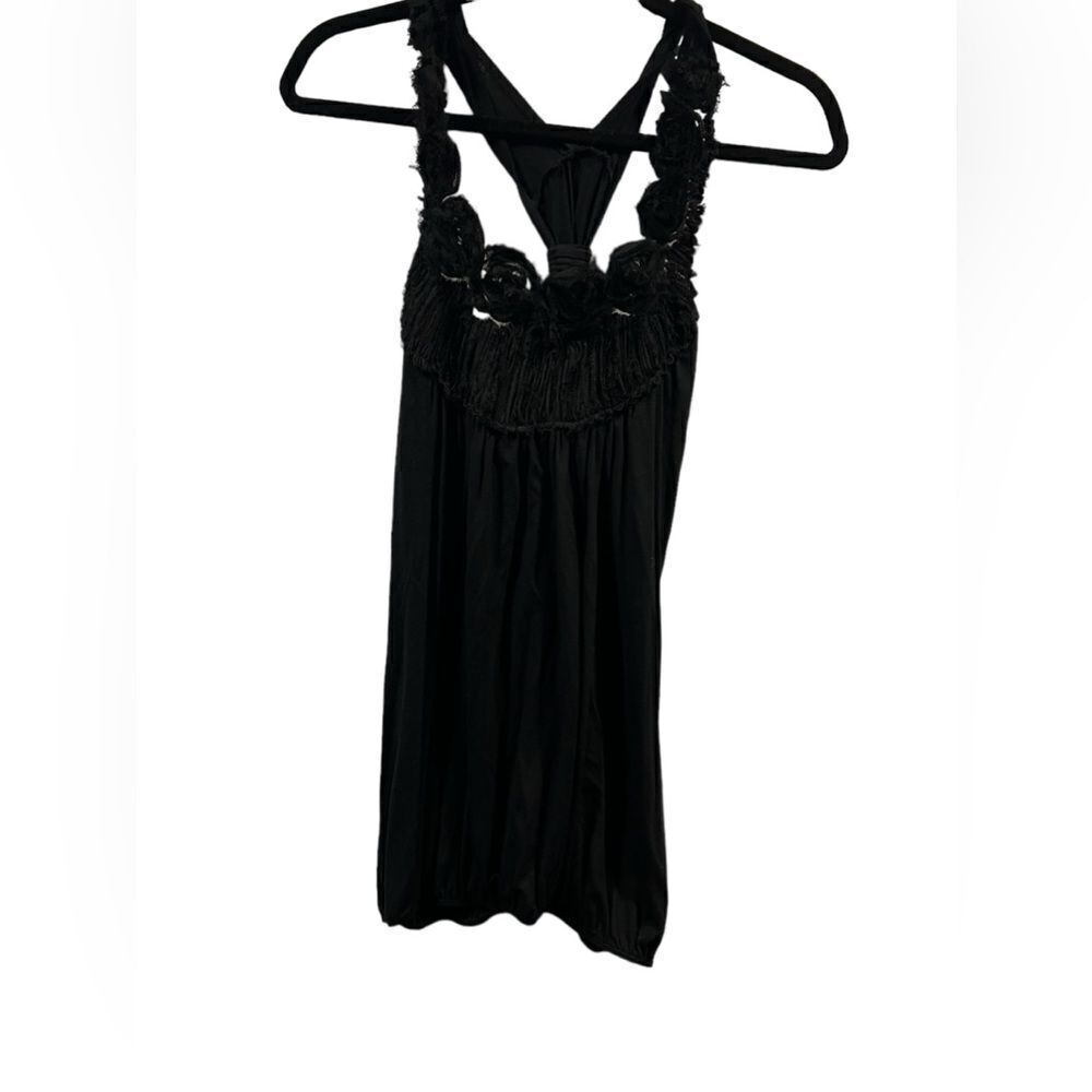 Black to with floral detailing